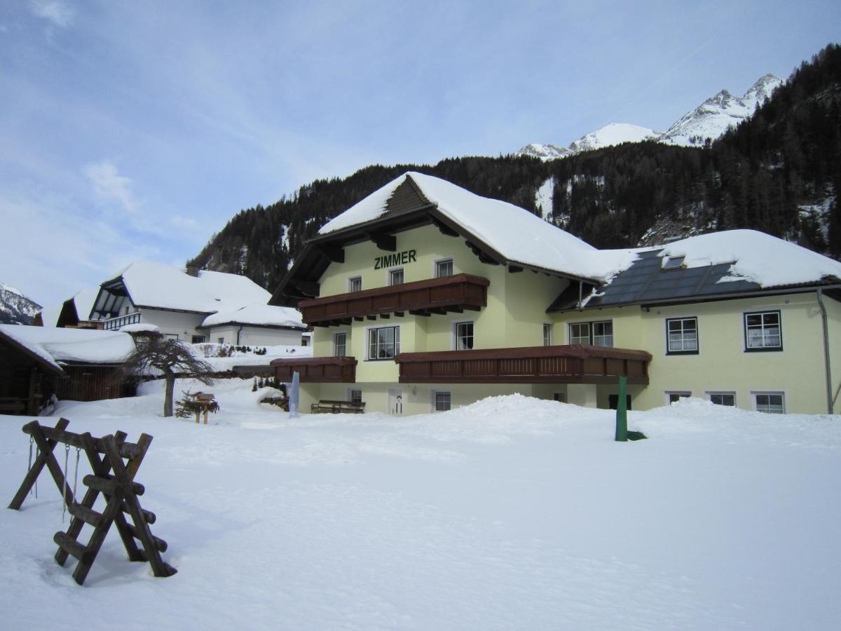 Gaestehaus Marianne Baier Bed & Breakfast Zederhaus Dış mekan fotoğraf